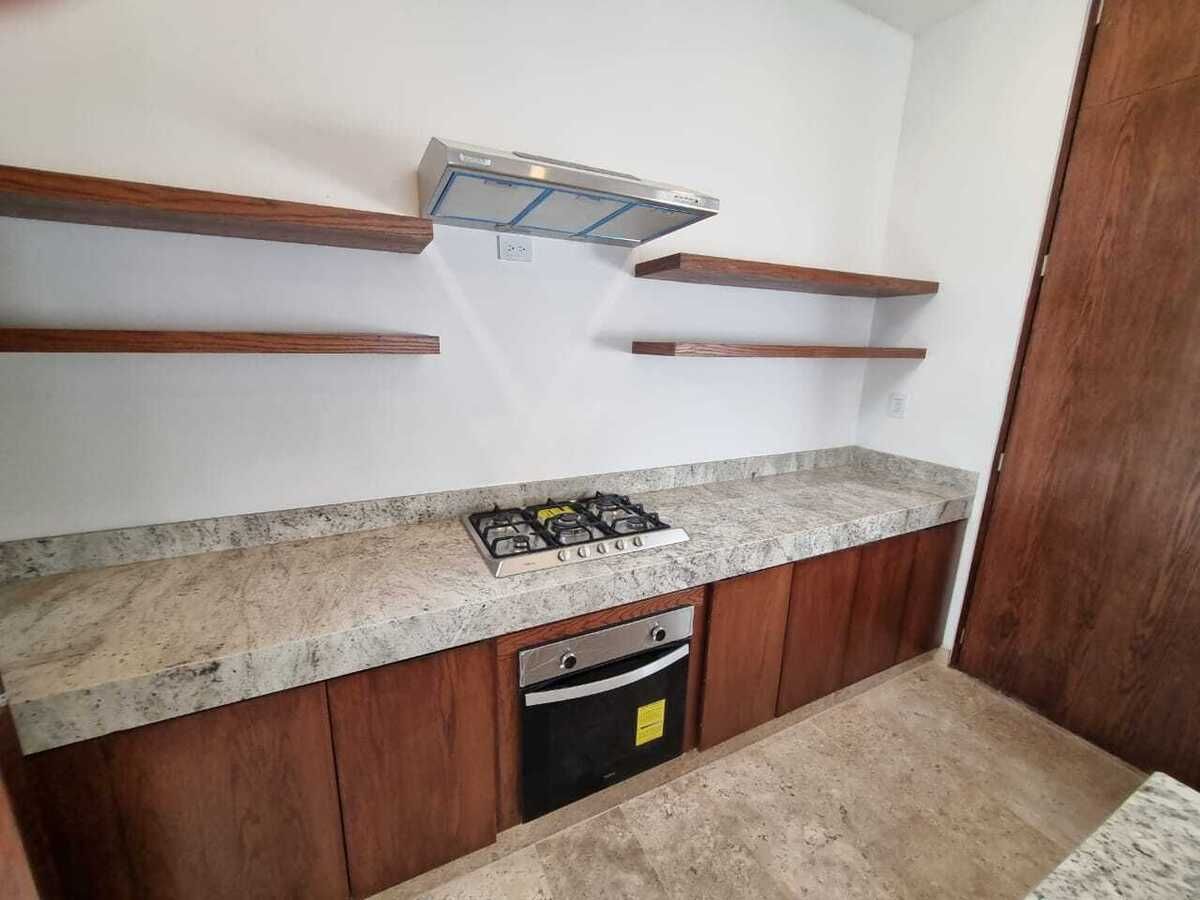 5 de 12: VISTA  ENSIMERA COCINA