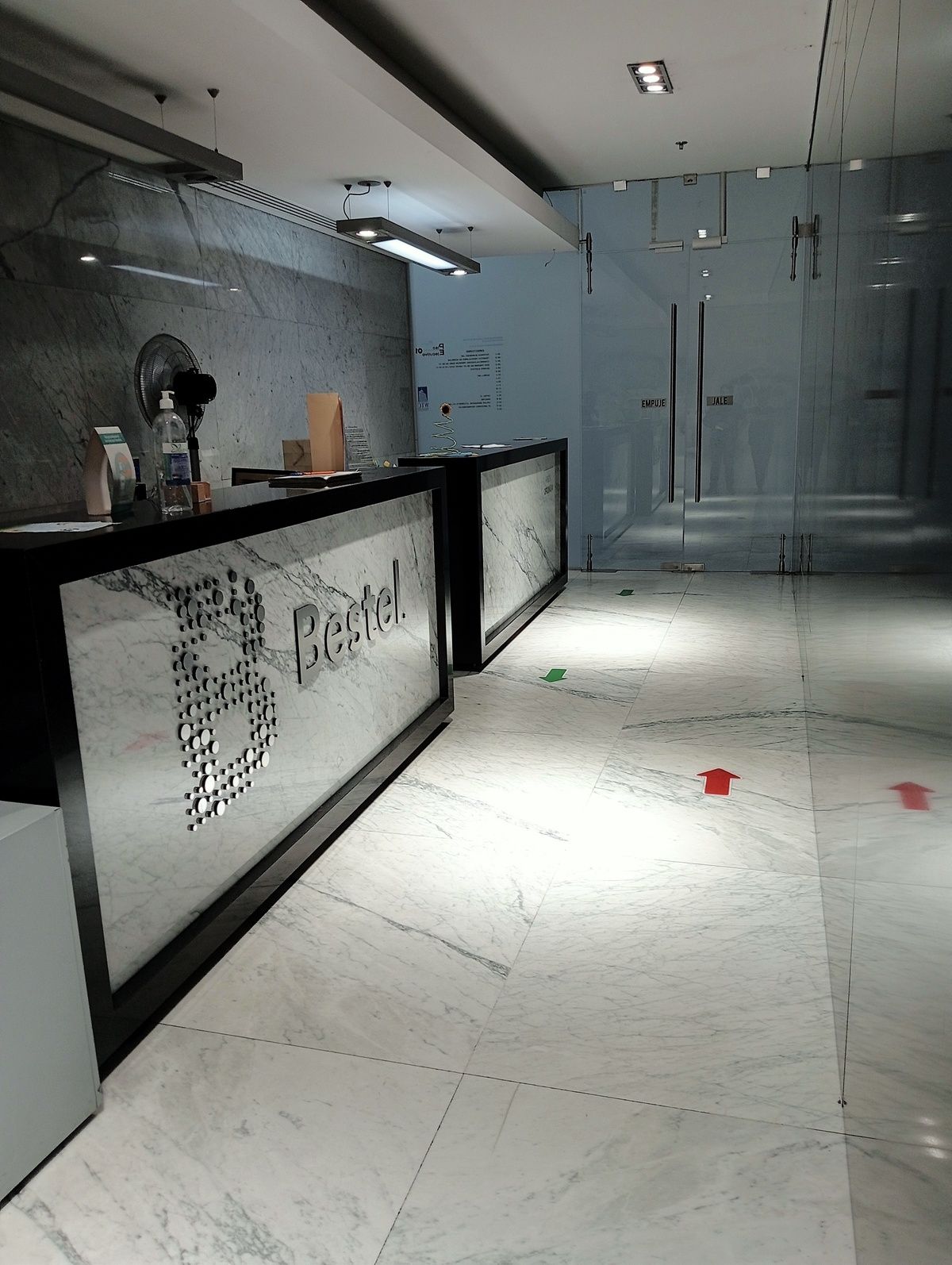 5 of 9: Recepción