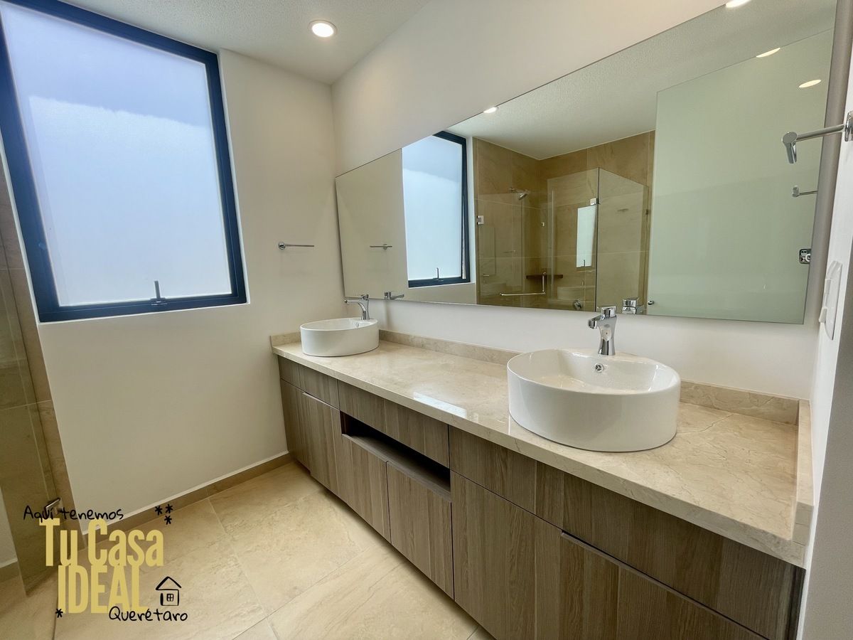 10 de 11: Baño Recamara principal