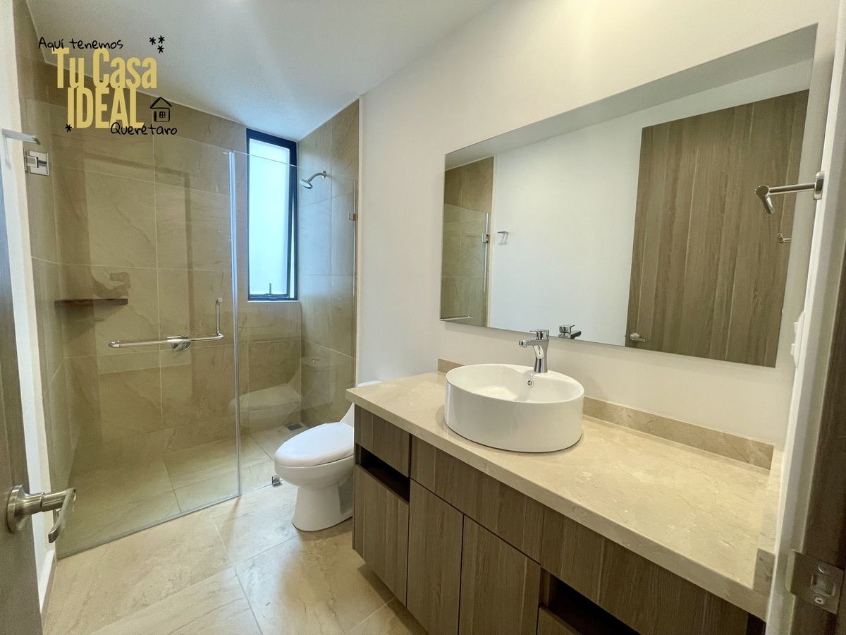7 de 11: Baño completo