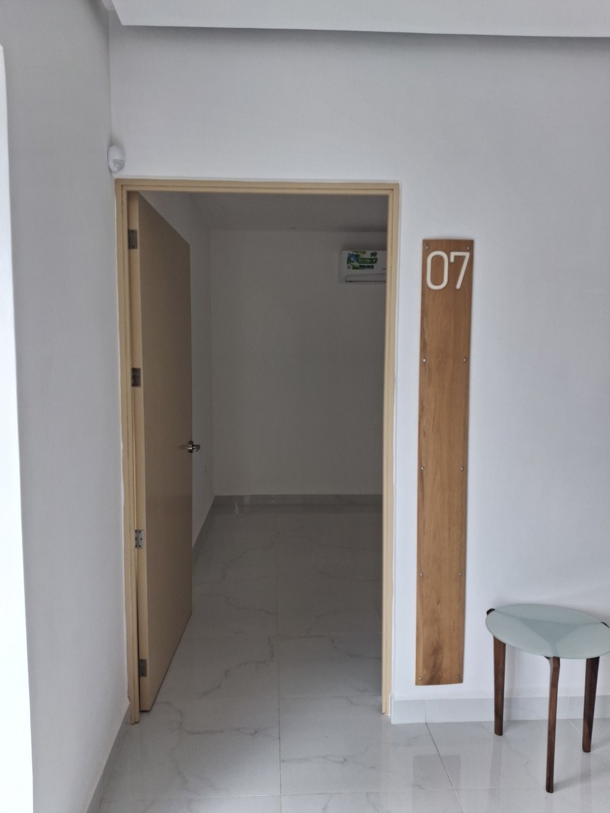 3 de 8