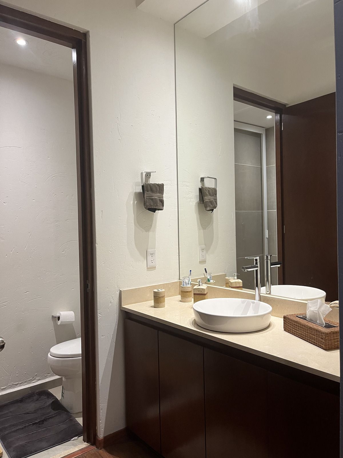 5 de 39: Baño principal