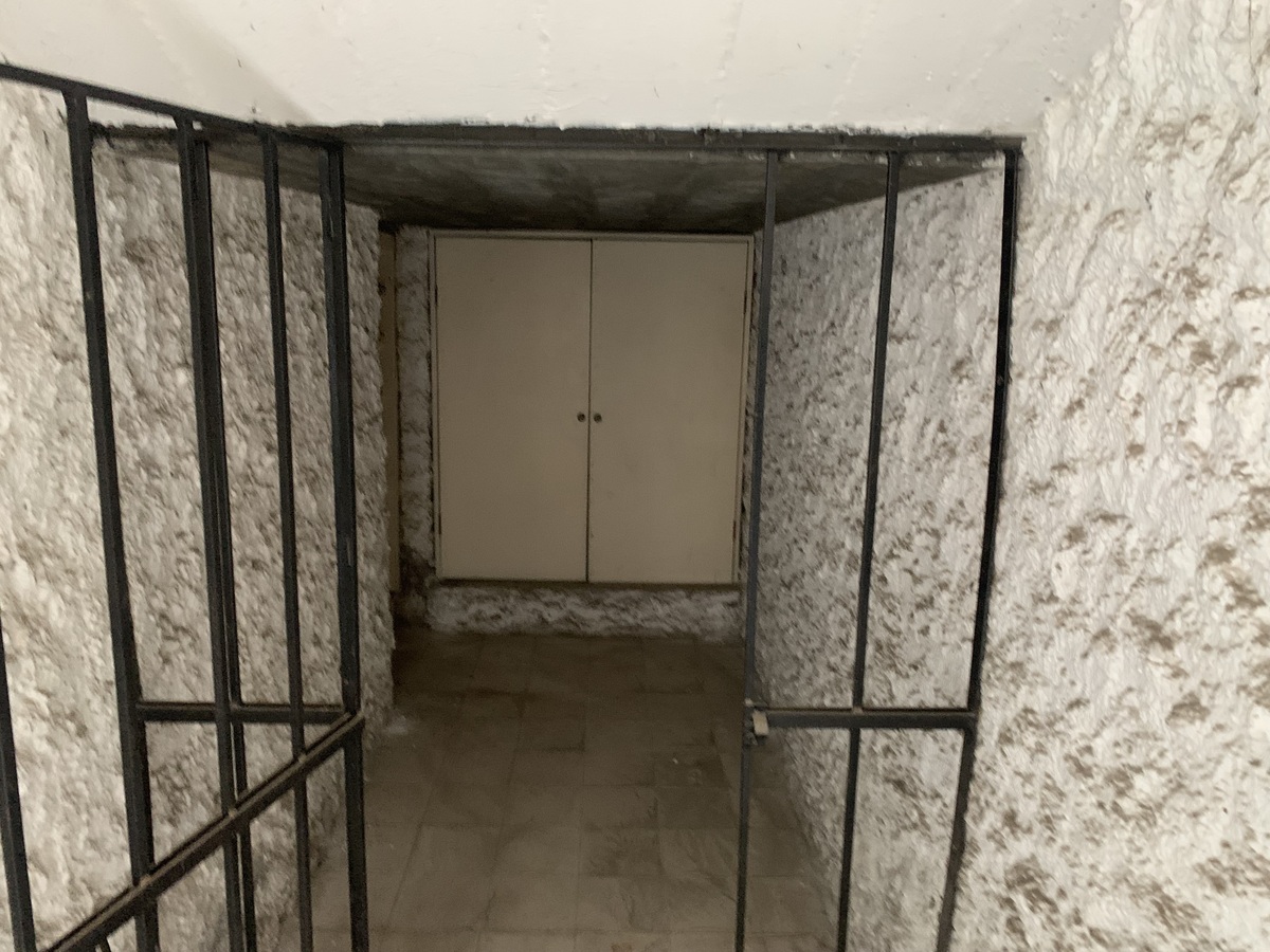 11 de 37: Cava