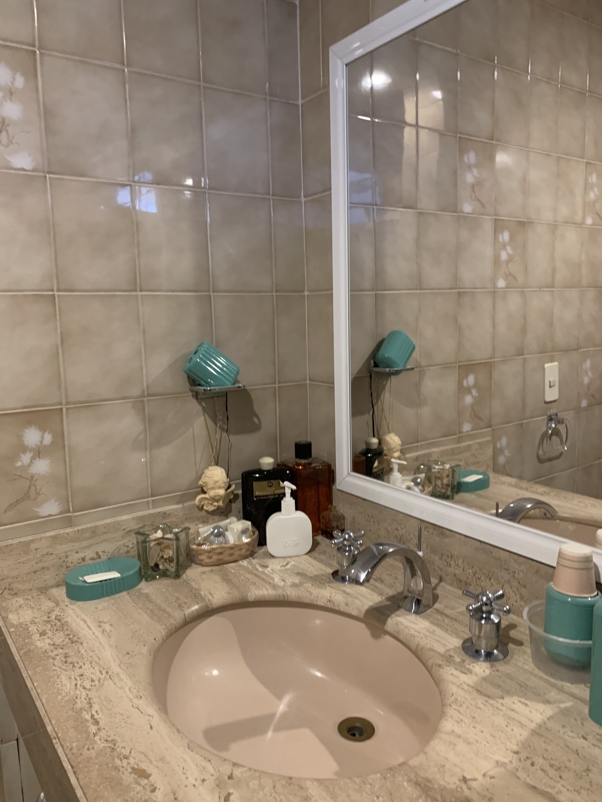26 de 37: Baño principal