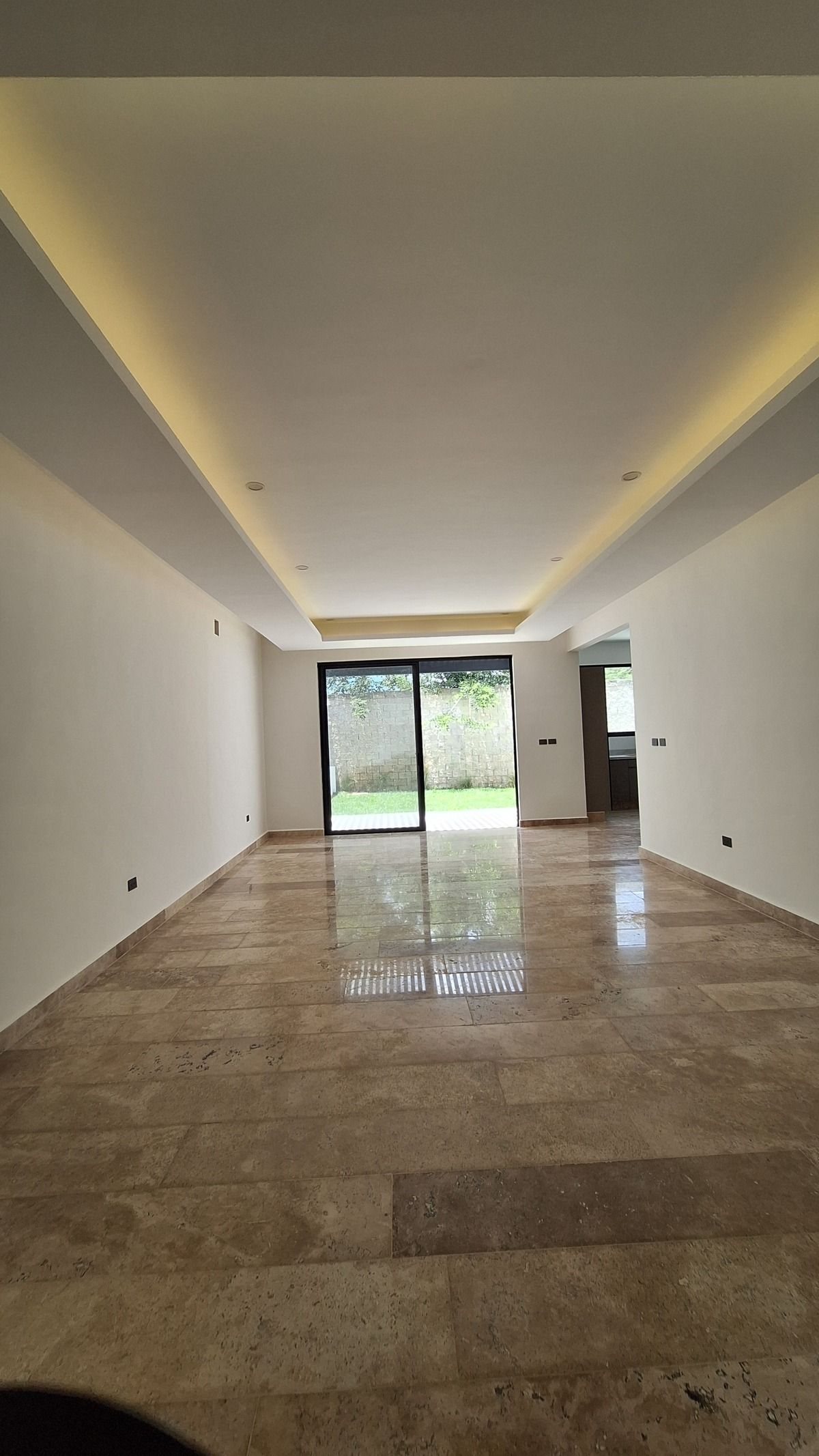 3 de 33: Sala comedor