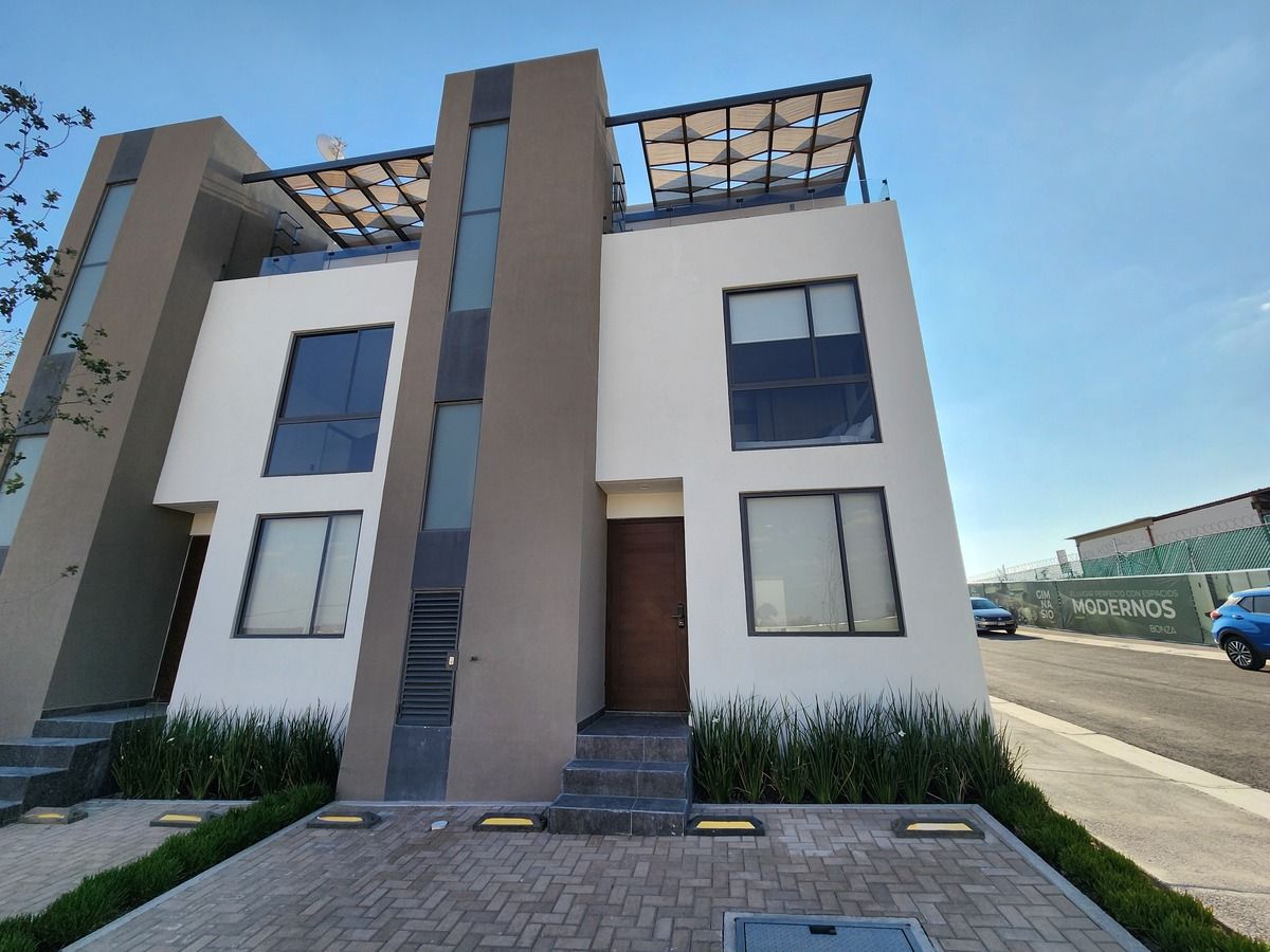 ESTRENA CASA CON ROOF GARDEN, 3 HAB EN ZIRÉ, PRECIO OPORTUNIDAD! - foto 1