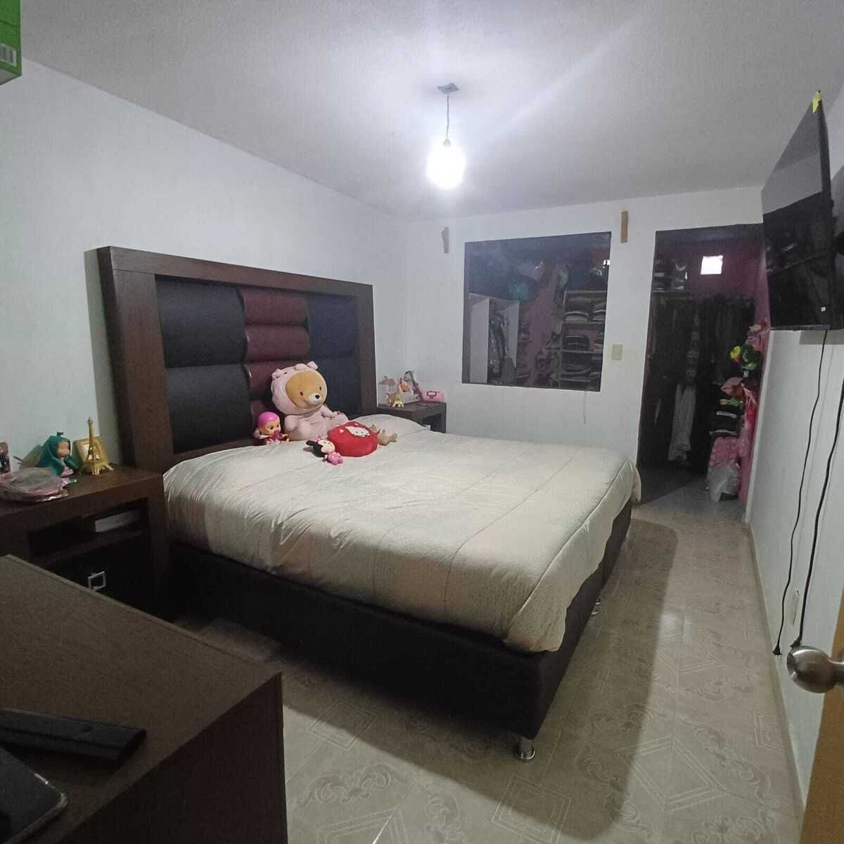 5 of 9: habitación 1