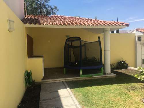 4 de 19: Asador Jardin