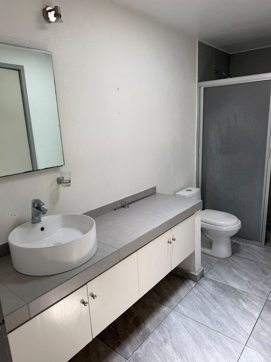 Apartment in Fraccionamiento Jardines de Guadalupe, Zapopan, photo 8 of 11
