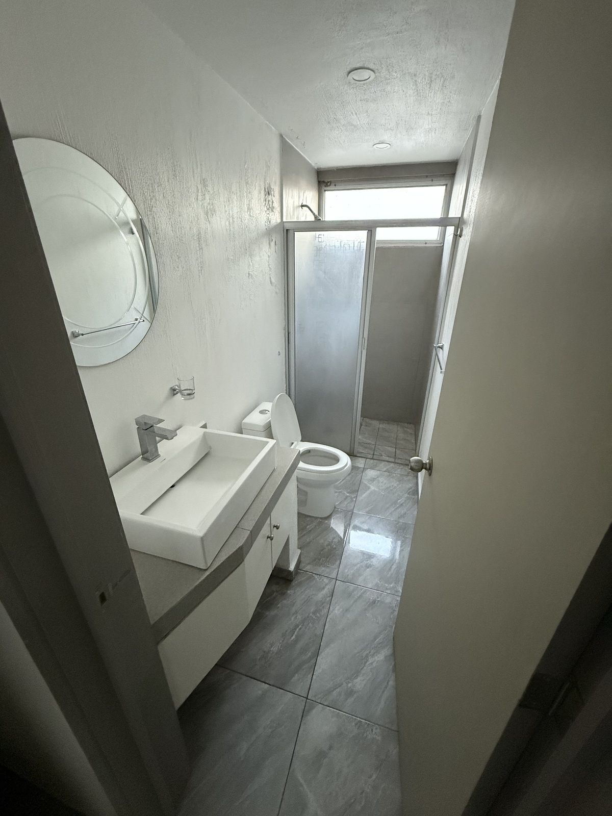 Baño cuarto 2, foto 13 de 15
