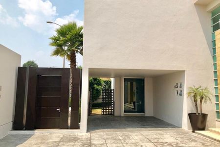 Sale or rent of spectacular house in the Estadía.