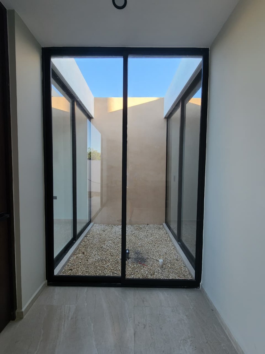 11 de 36: Jardín Interior