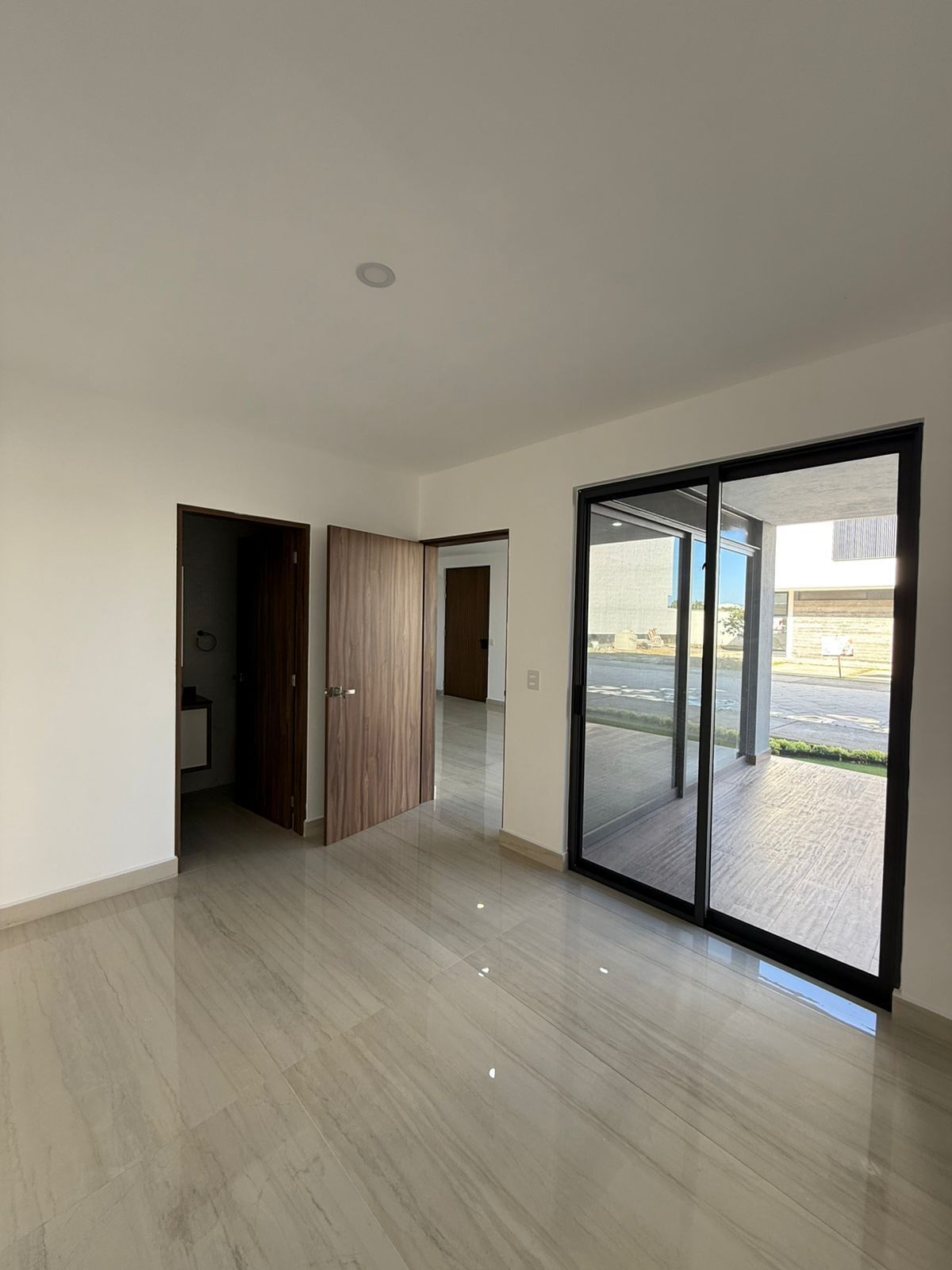 6 de 17: Estudio/recámara PB