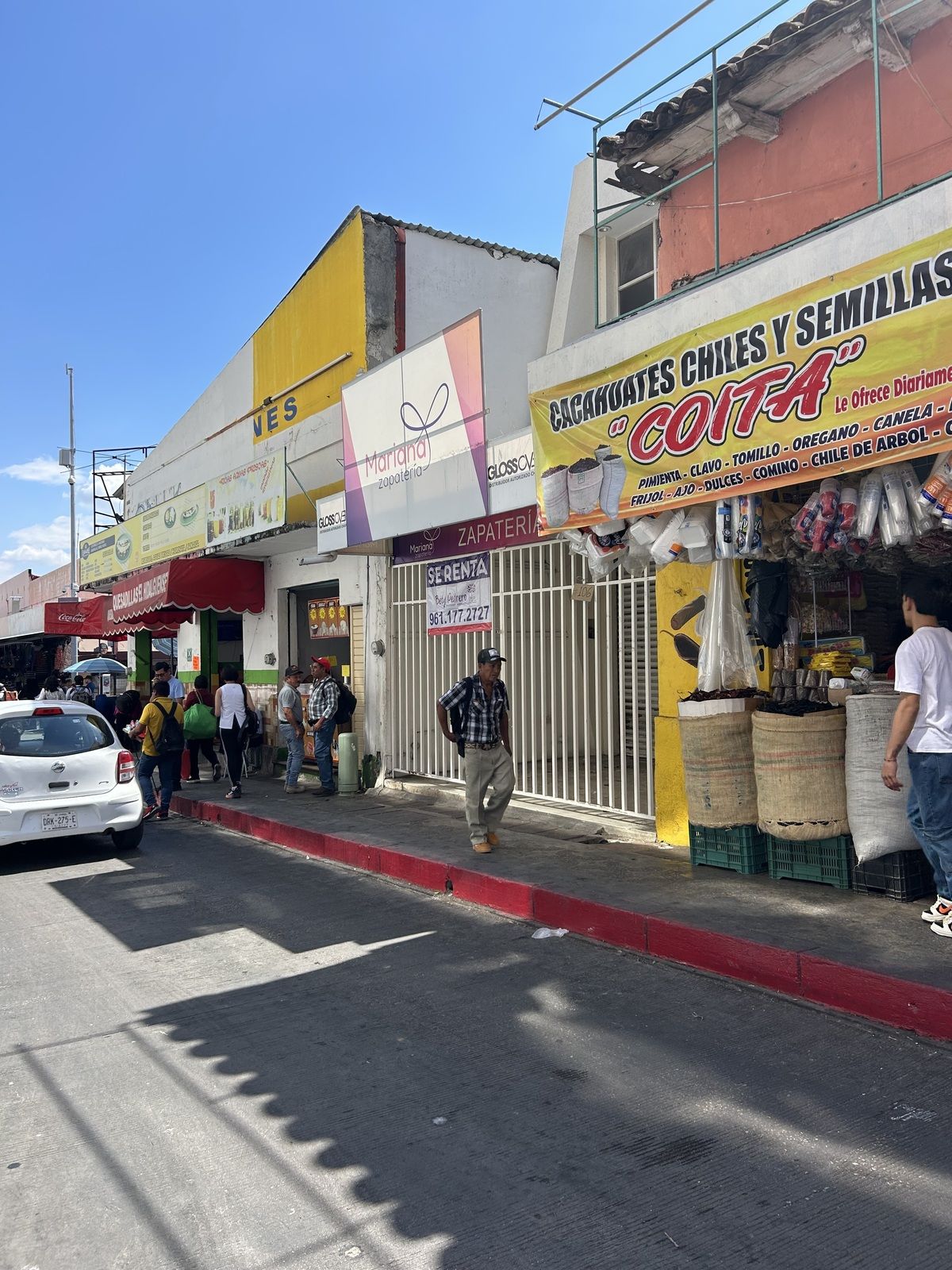 En Renta local comercial en el Corazón del Centro de La Ciudad!!, foto 1 de 13
