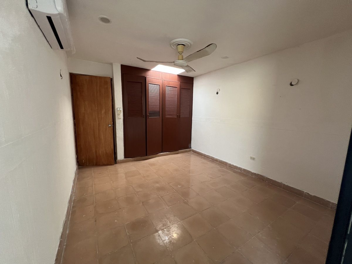 12 de 21: Habitación 1