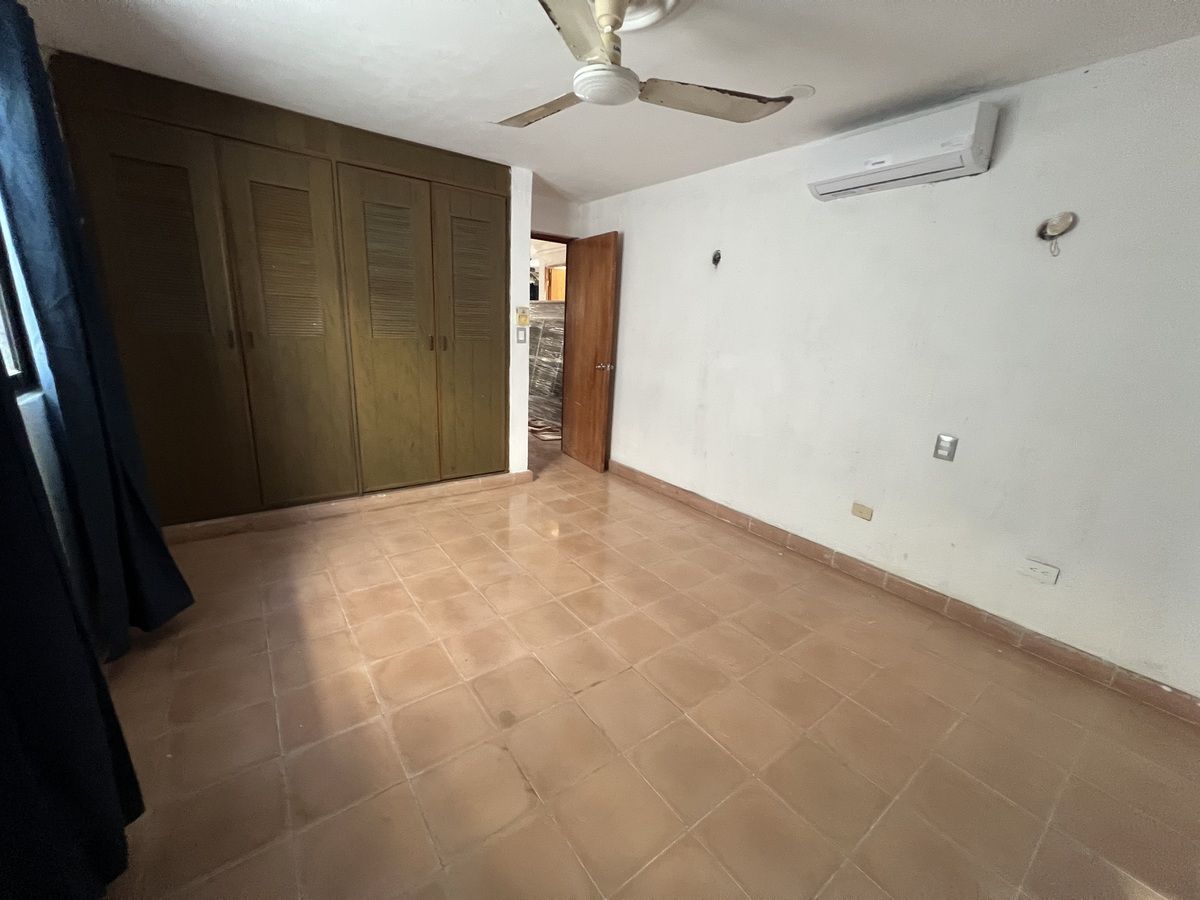 13 de 21: Habitación 1