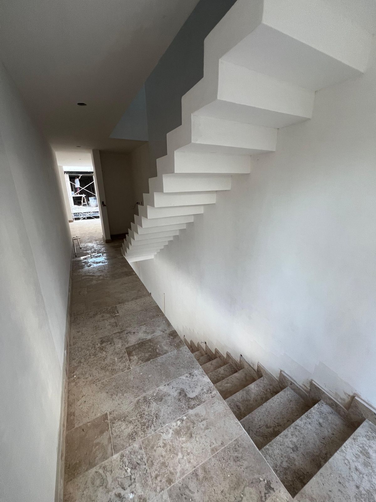 16 de 26: *Avance de obra*