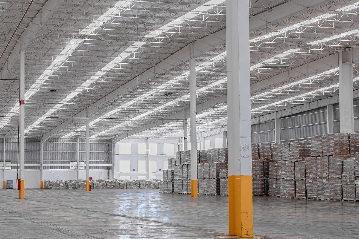 5 of 6: capacidad de 10 tons por m2