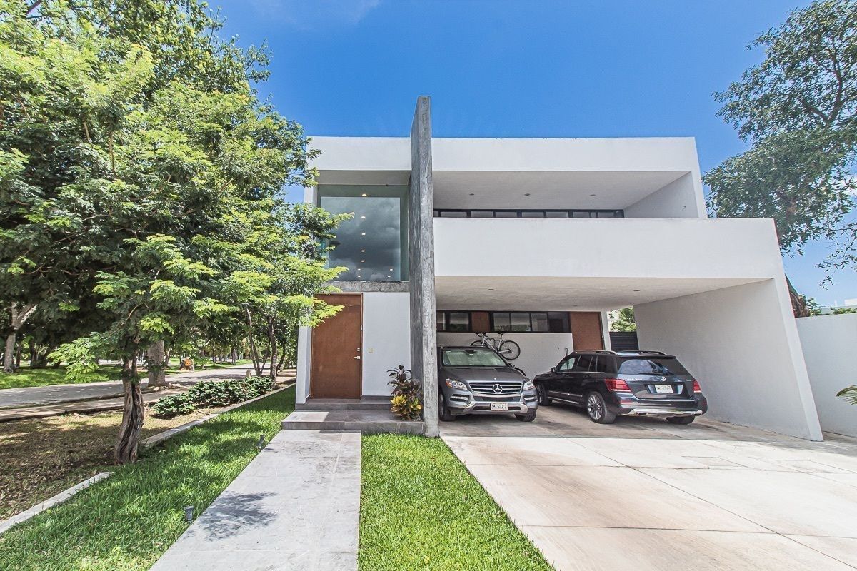 Venta Casa en Privada Parque Natura, Mérida