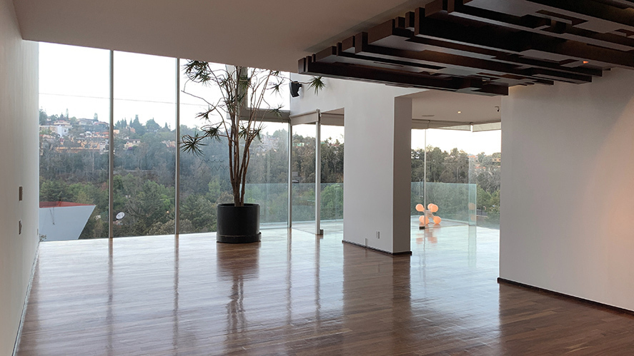 5 de 41: Sala.