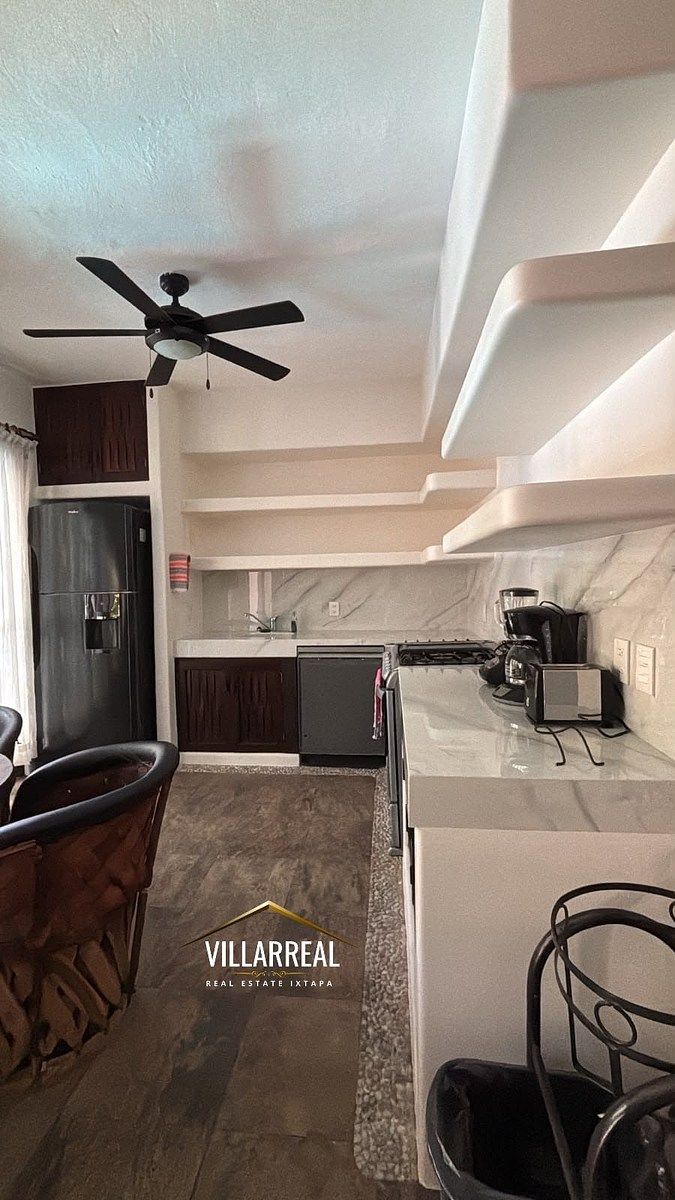Apartment in La Madera, Zihuatanejo de Azueta, photo 12 of 33