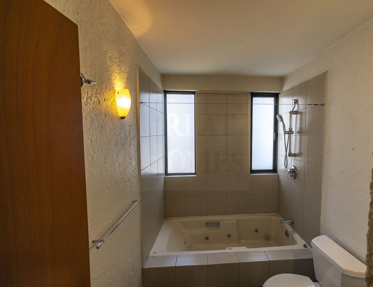 Baño de recamara principal