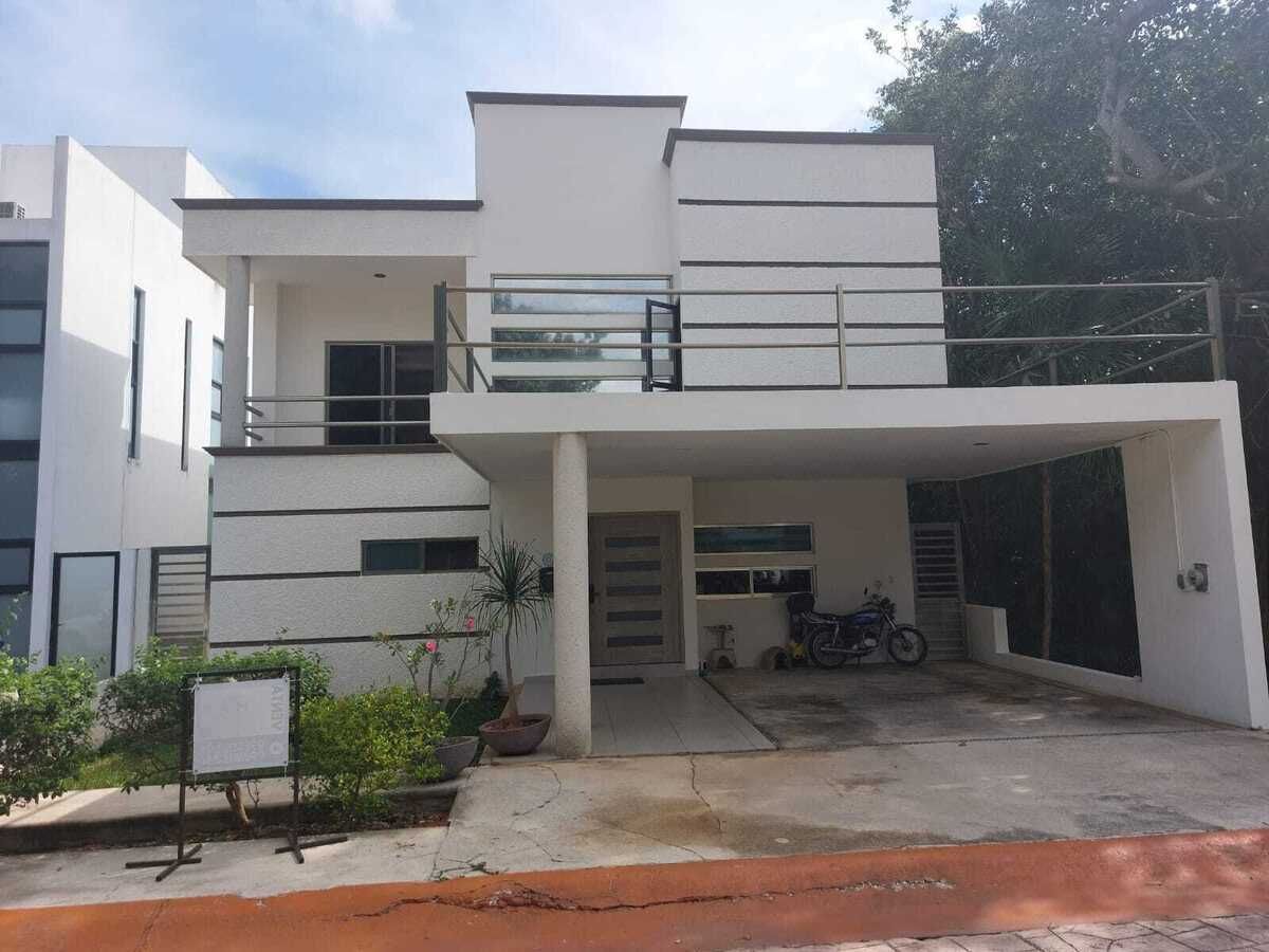 Casa Remodelada en Residencial Cumbres