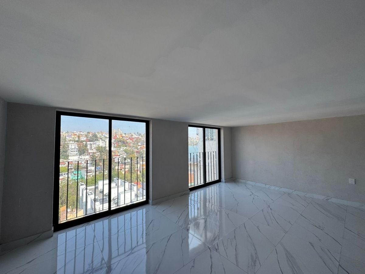 1 of 33: Sala comedor