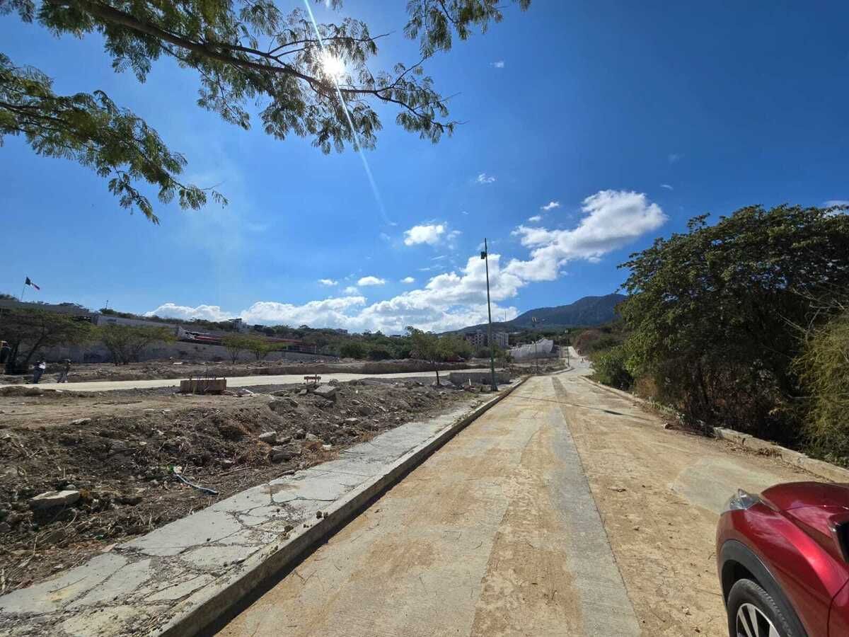 TERRENO COMERCIAL EN VENTA AL SUR PONIENTE DE TUXTLA GTZ - foto 5
