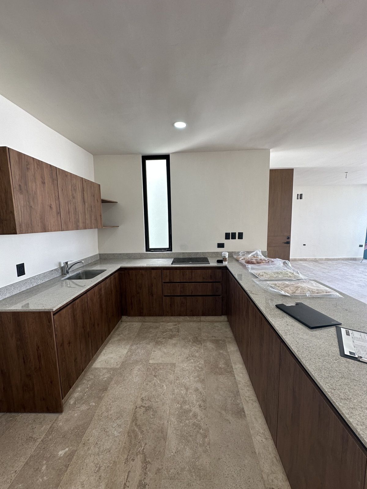 4 de 16: Cocinar con carpintería y partilla