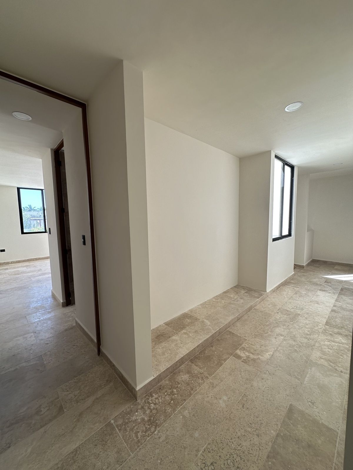 9 de 16: Área de clóset en zona superior