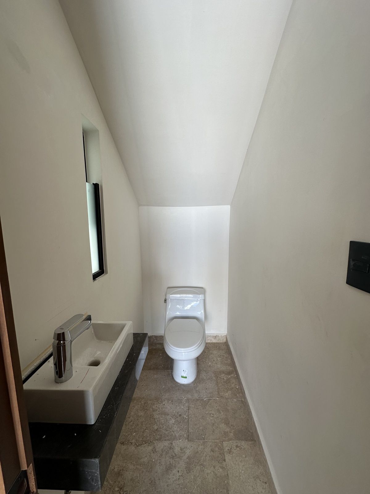 7 de 16: Sanitario social