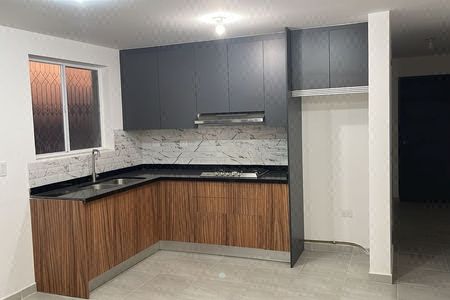 RENTA , DEPARTAMENTO EN PRIVALIA