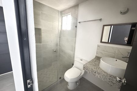 RENTA , DEPARTAMENTO EN PRIVALIA