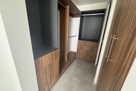 RENTA , DEPARTAMENTO EN PRIVALIA