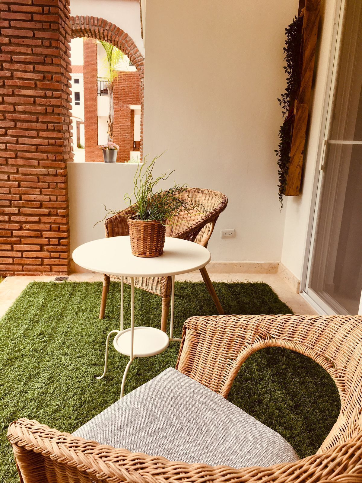 2 of 26: Patio