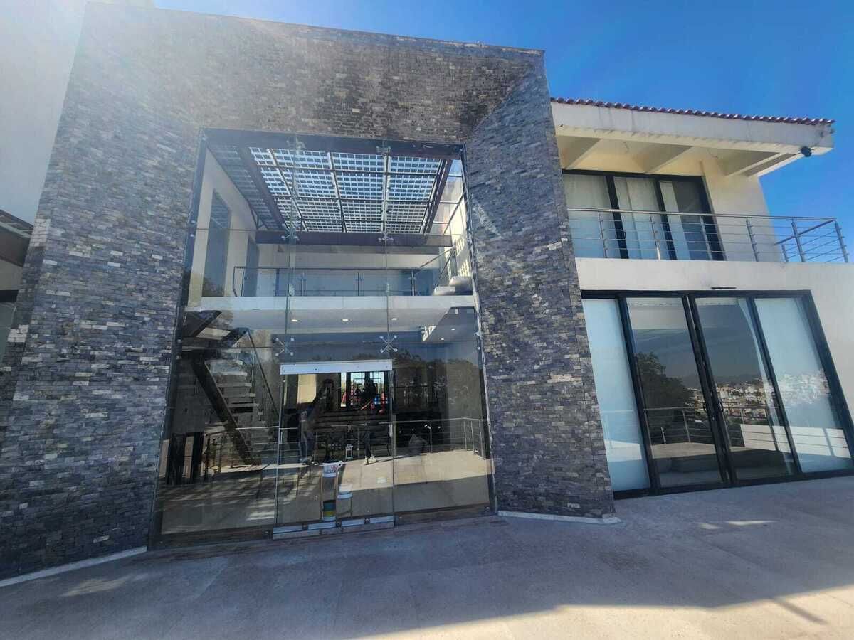 VENTA DE INCREÍBLE CASA EN RANCHO SAN JUAN - foto 4