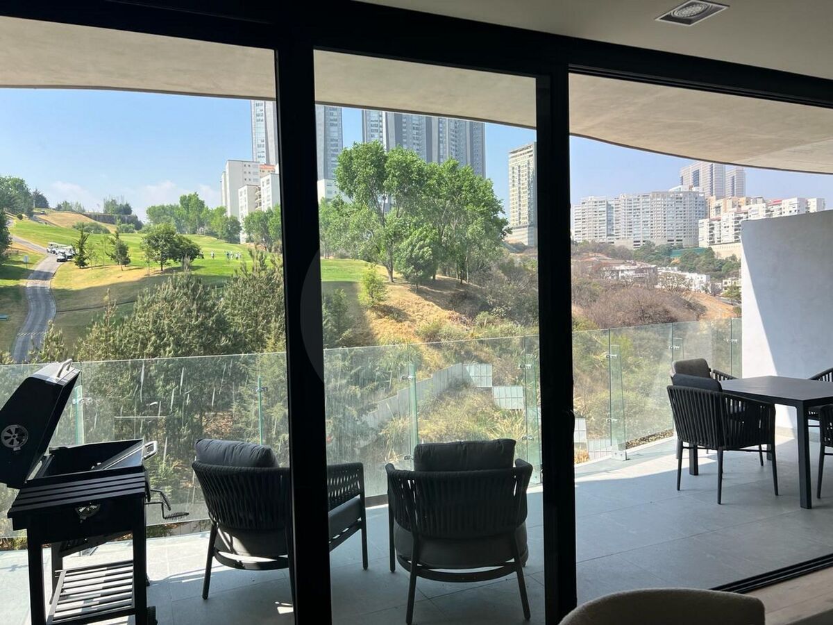 Apartamento à venda em Bosque Real 2 Quartos, foto 1 de 40