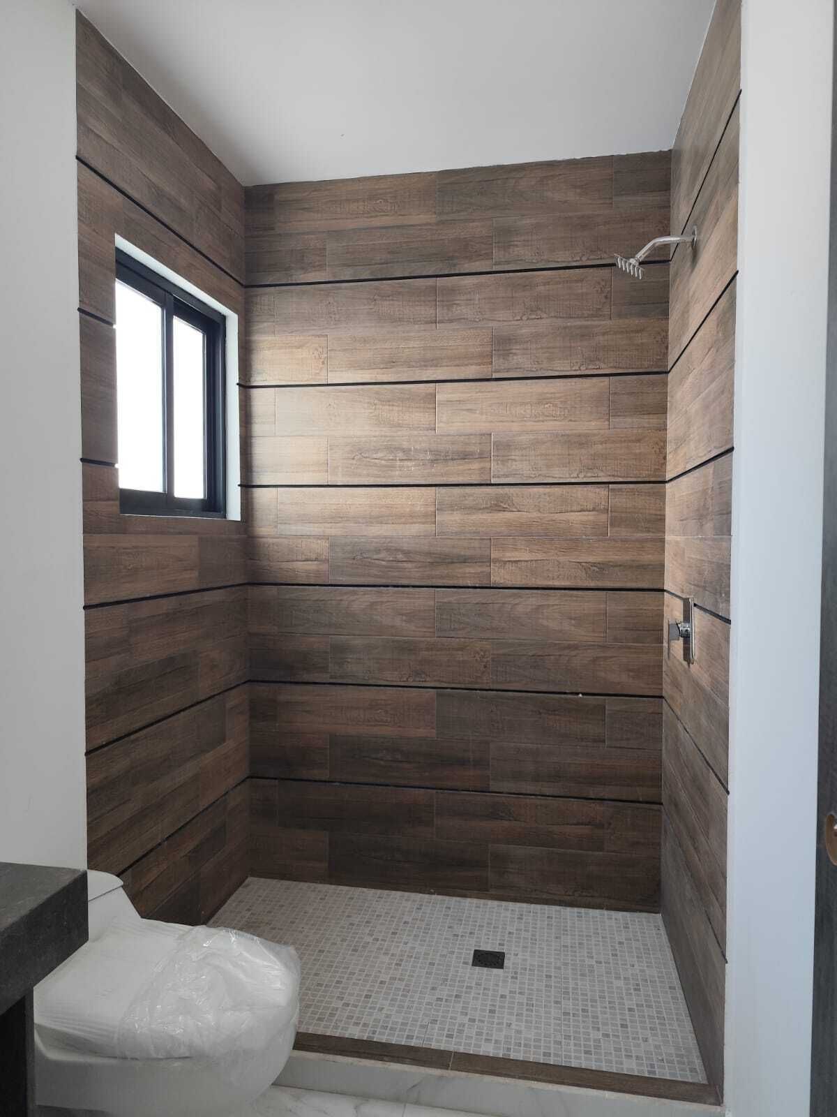 31 of 39: BAÑO