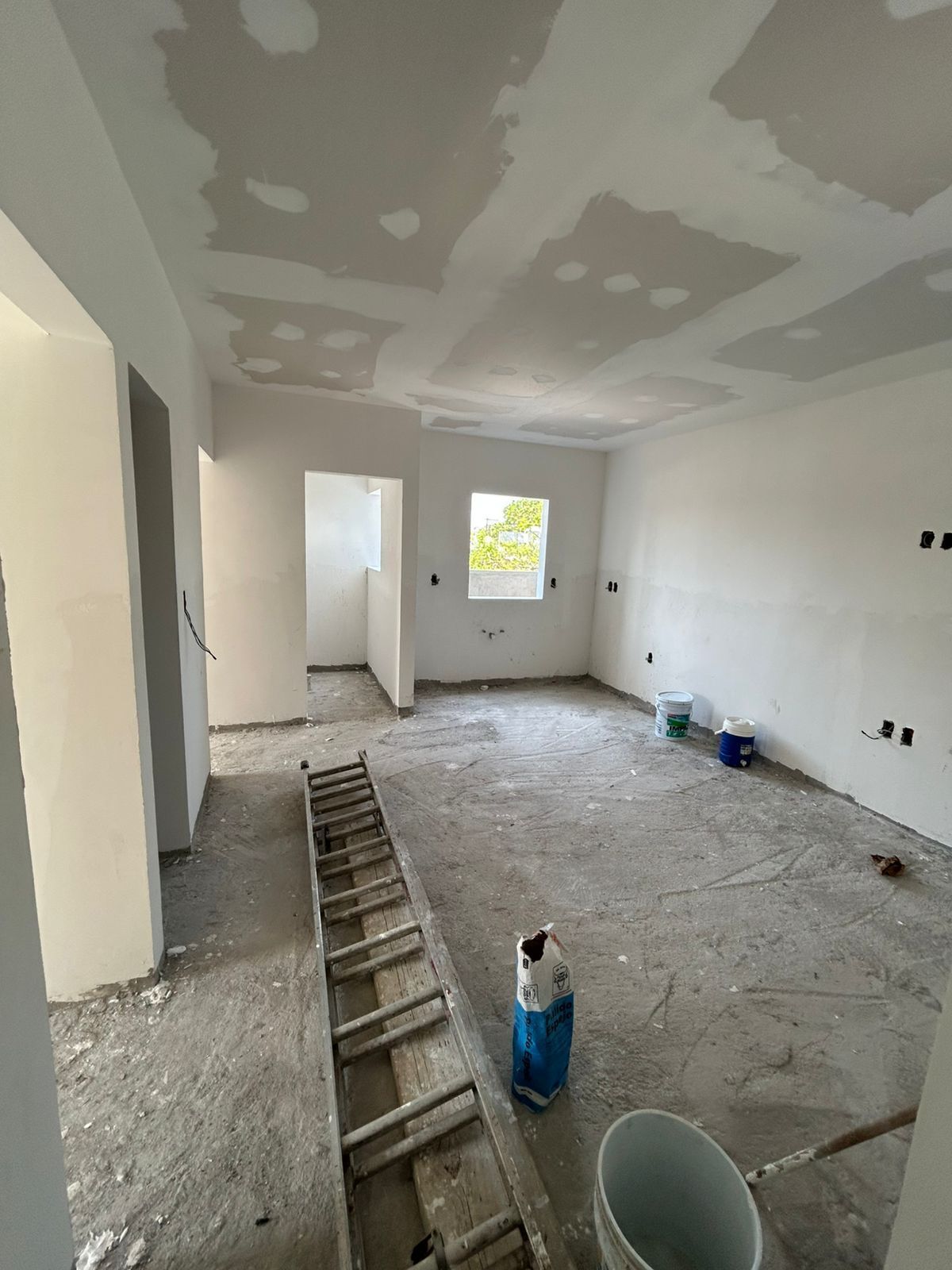 11 de 14: AVANCE DE OBRA