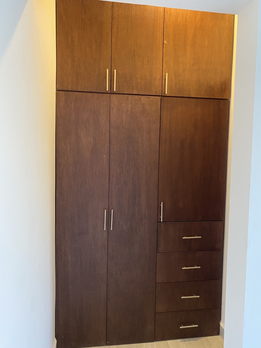 13 de 19: Closet, Segunda Recámara