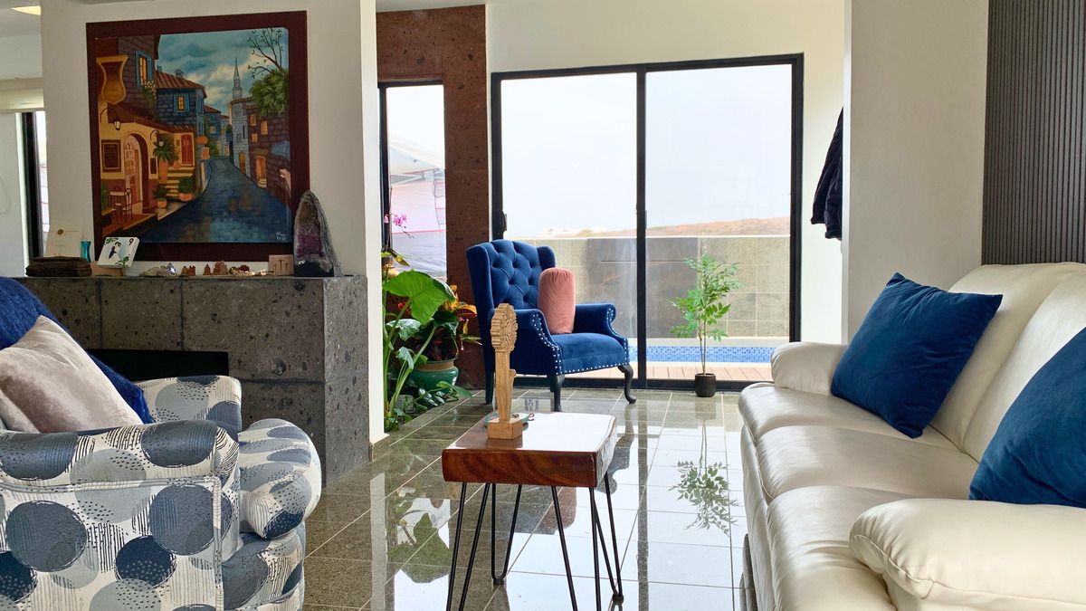 EXCLUSIVA RESIDENCIA EN VENTA, SAN MARINO CON ALBERCA PRIVADA - foto 5