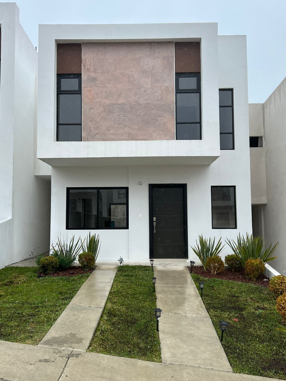 Casa en venta en Coto 84 en Valle Sur. Cerca de Rubi, Obrera, Pacífico.