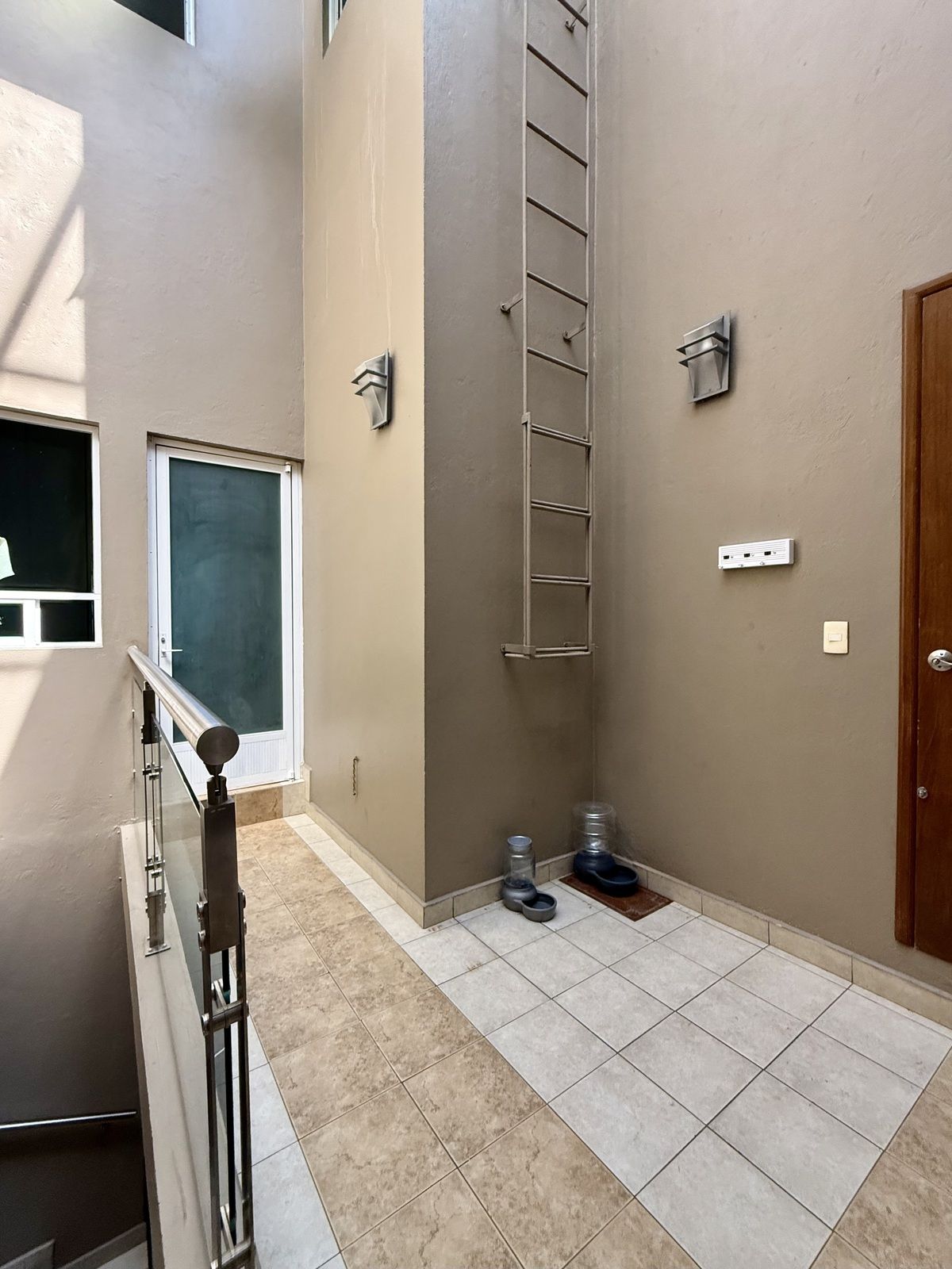 36 de 45: Acceso a Azotea