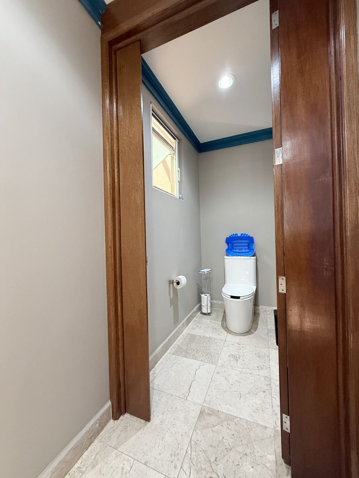 29 de 45: Recámara principal, baño