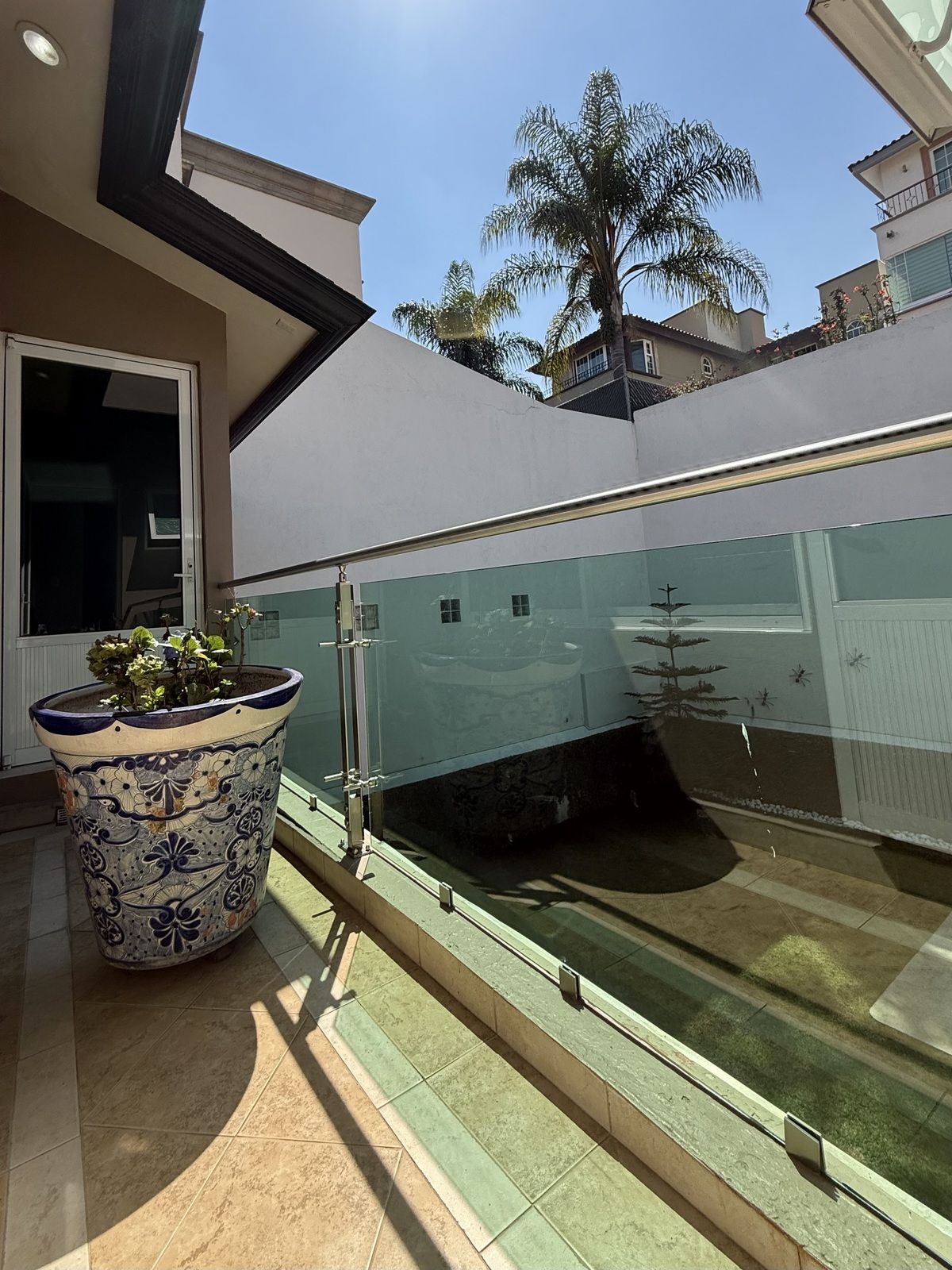 32 de 45: Recámara secundaria 1 balcón