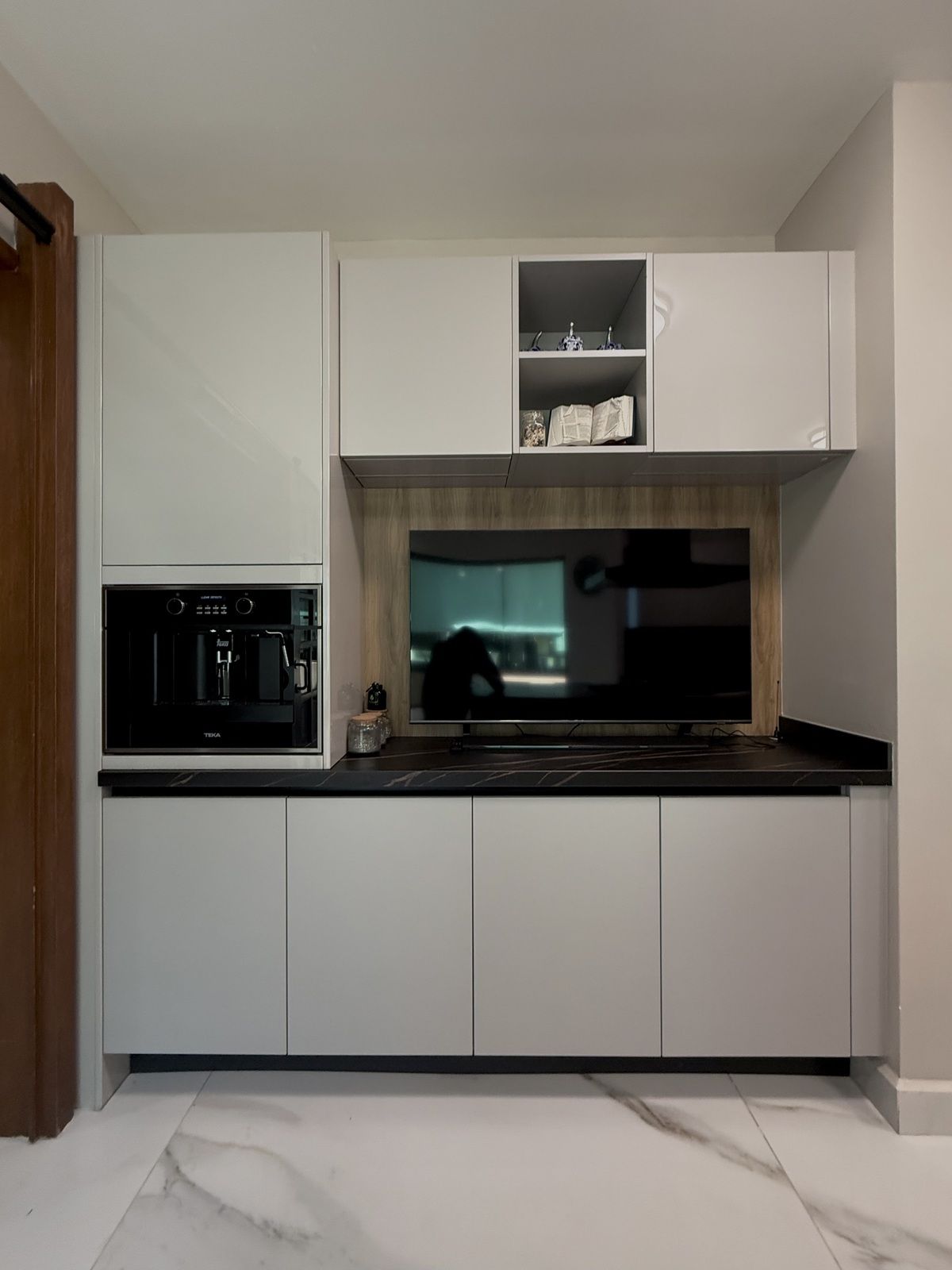 17 de 45: Cocina barra cafe