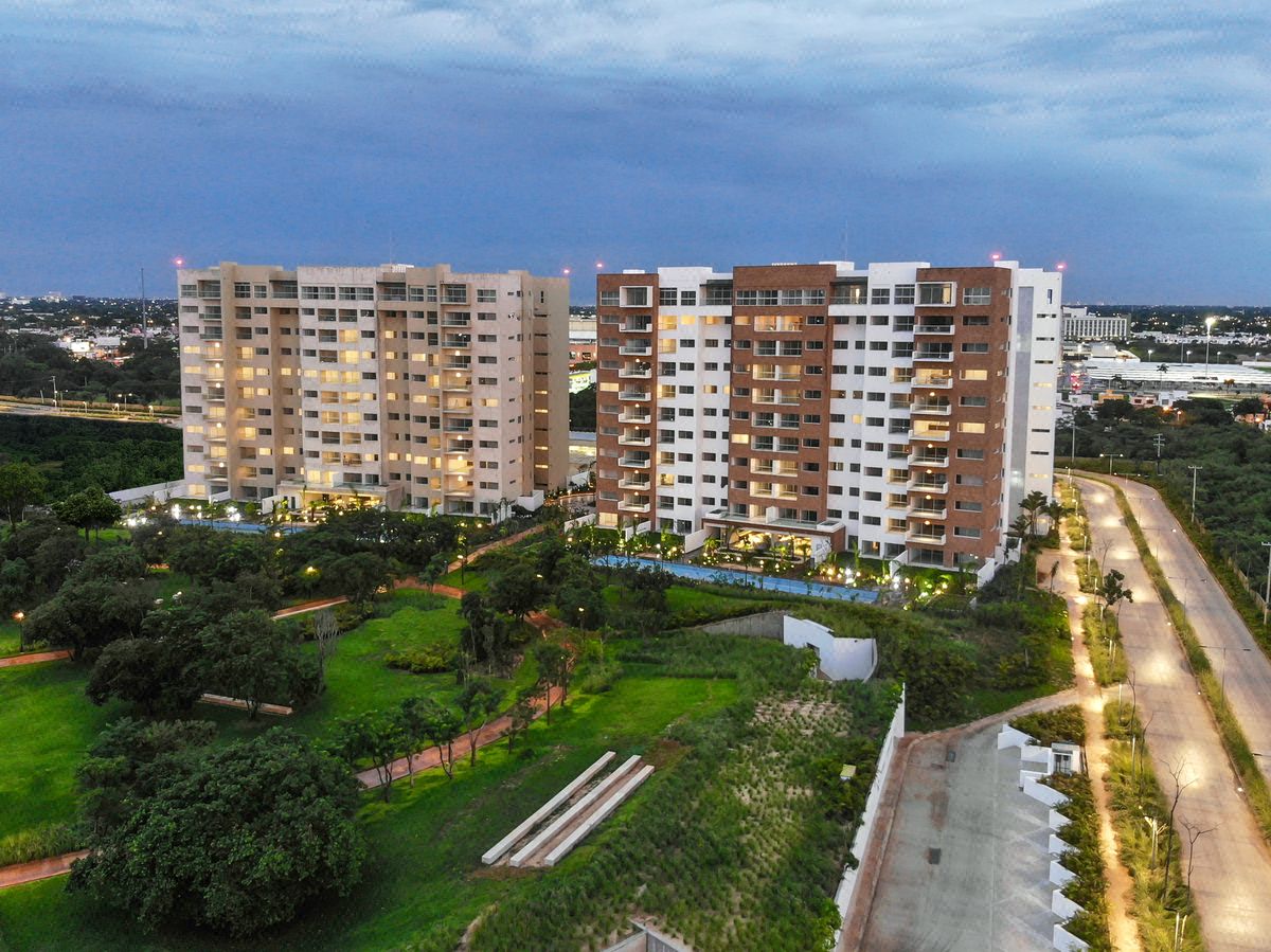 Departamento en Torre Atlantida Vía Montejo en Mérida Yucatán