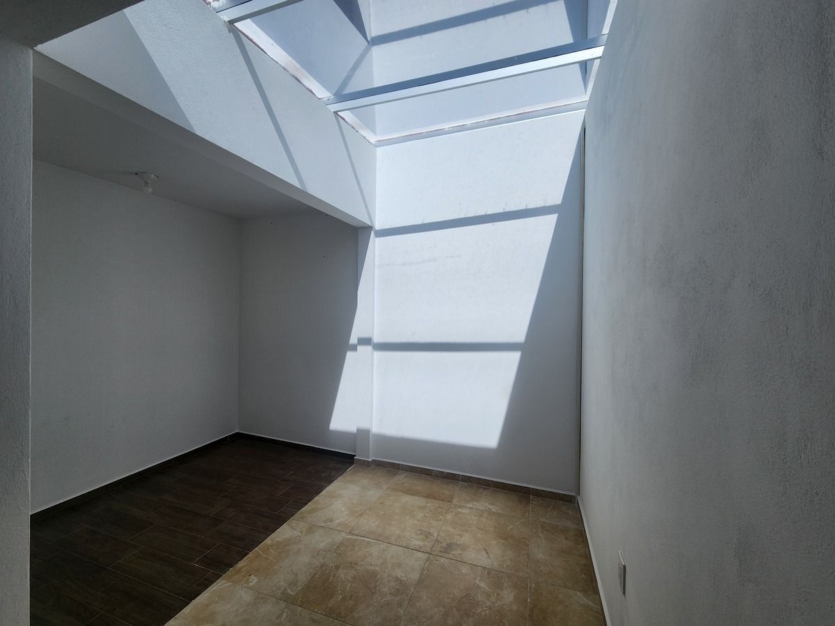 25 de 26: Espacio para Sala de TV