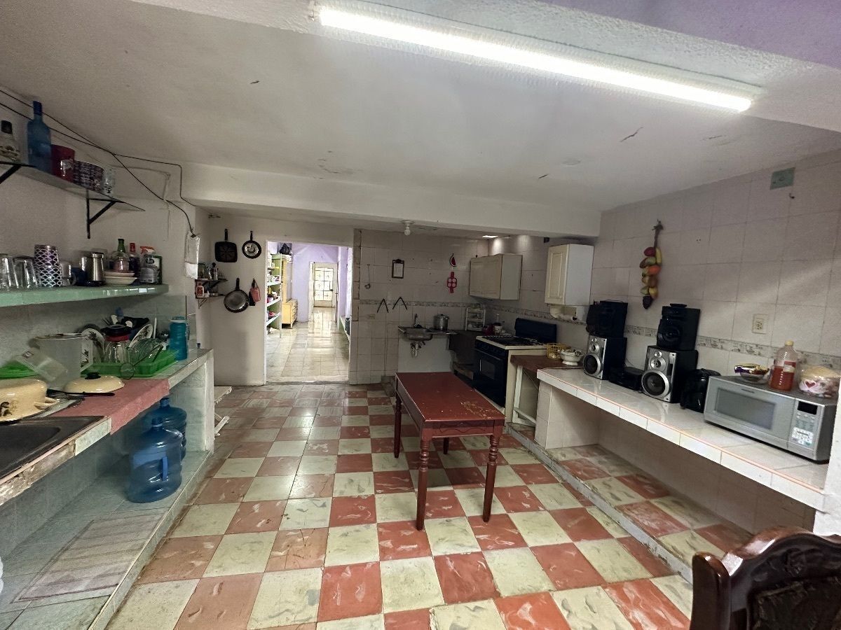 4 de 36